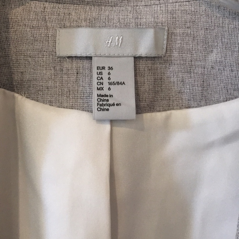Gray H&M jacket - Picture 2 of 5